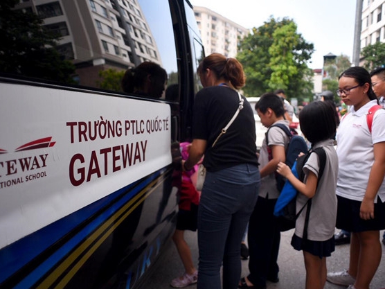 Bộ GD&ĐT đề nghị Bộ GTVT xây dựng tiêu chuẩn xe đưa đón học sinh