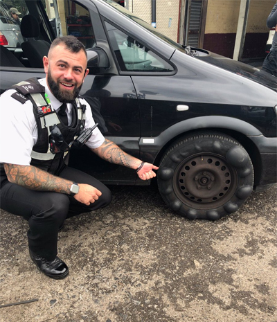 Lốp ôtô mọc đầy bong bóng