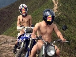 Hiếu Orion khỏa thân là chiêu trò, không phải bảo vệ môi trường