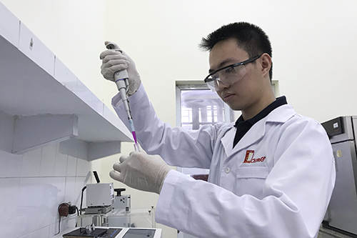 9x nghien cuu vat lieu xu ly khoi xe