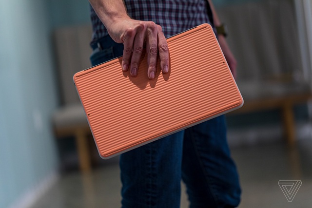 Google tung loạt đồ chơi công nghệ thông minh