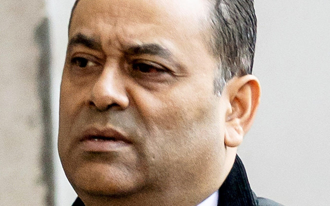 Bác sĩ bị cấm hành nghề vì để bệnh nhân chảy máu đến chết khi nhổ răng