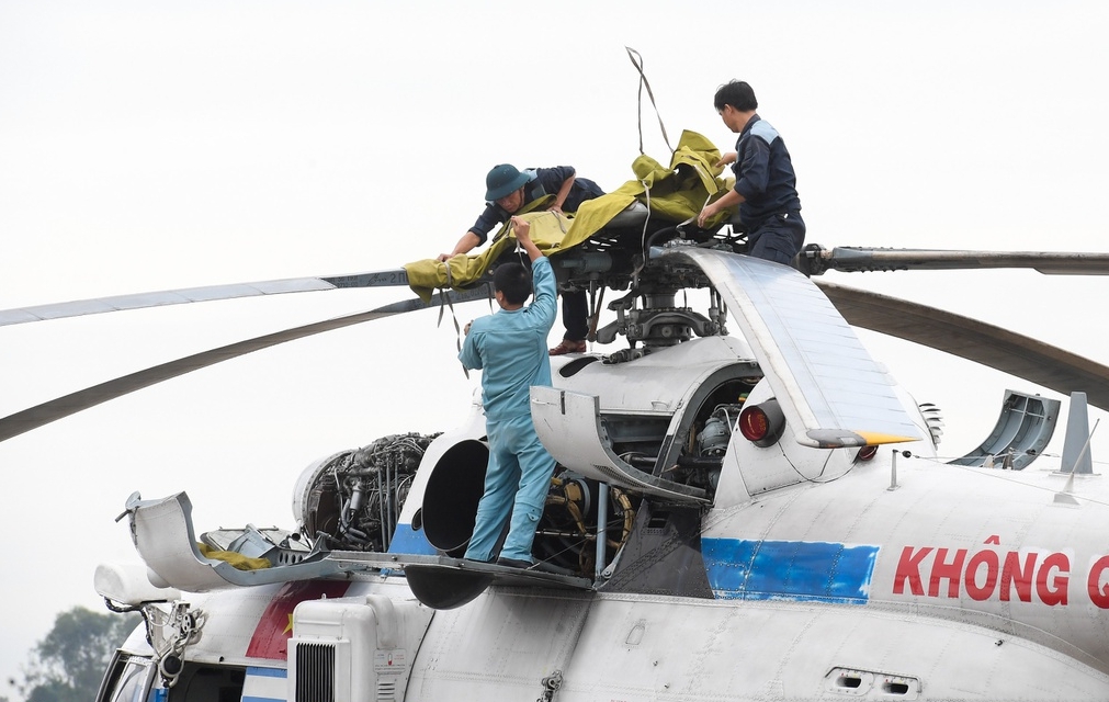 Trực thăng sẵn sàng vào Rào Trăng 3