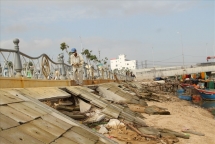 Bờ kè "chưa bàn giao đã bị sóng đánh hỏng", thiệt hại khoảng 2 tỉ đồng