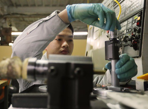 Hai công ty xuất khẩu lao động bị phạt hơn 100 triệu