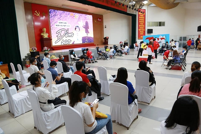Người Việt trẻ 2020: Đi tìm những vì tinh tú cho bệnh nhân cần máu