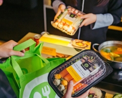 Một giờ livestream chốt 4,7 tỷ tiền hàng, thử 1 lần sếp quyết thay đổi