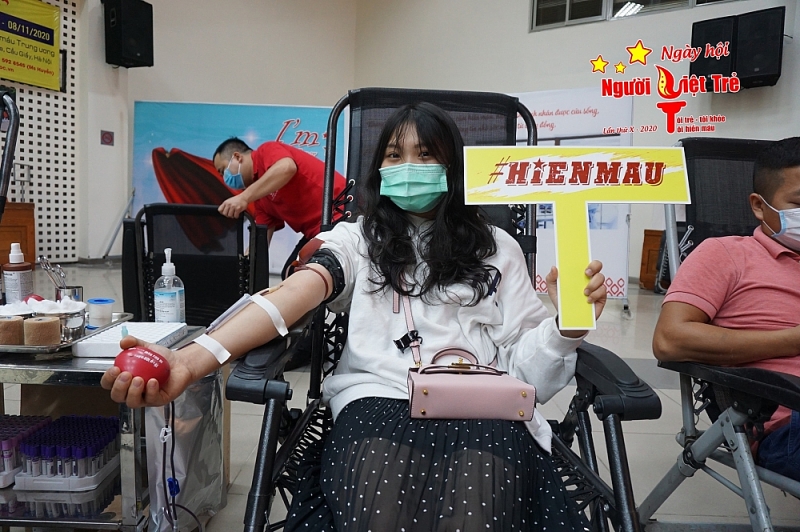 Người Việt trẻ 2020: Ngày đầu thu về hơn 600 đơn vị máu