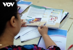 Bộ GD-ĐT đề nghị Hội đồng thẩm định xem xét kỹ ngữ liệu, ngôn ngữ SGK lớp 6 mới