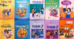 Giáo viên tham gia góp ý các bản mẫu sách giáo khoa lớp 2 và lớp 6