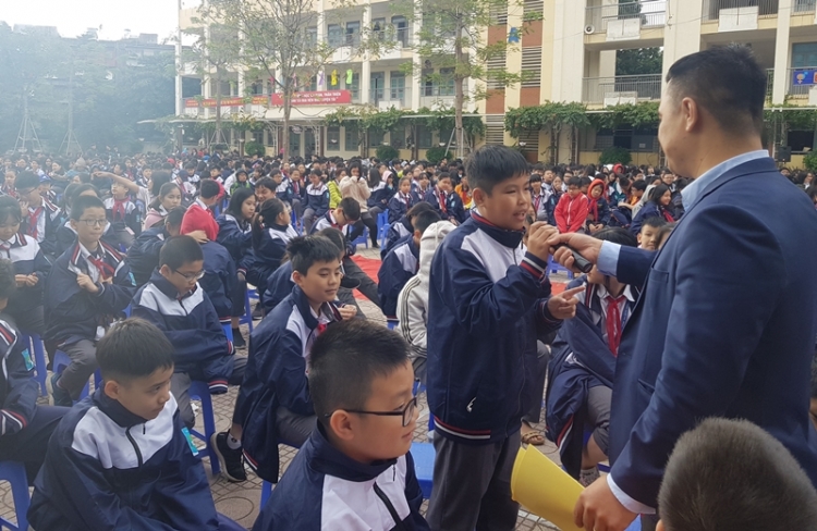 Xâm hại trẻ em phần lớn là người quen