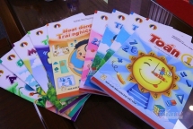 Bộ Giáo dục yêu cầu công bố giá SGK lớp 1 mới trước 15/2/2020