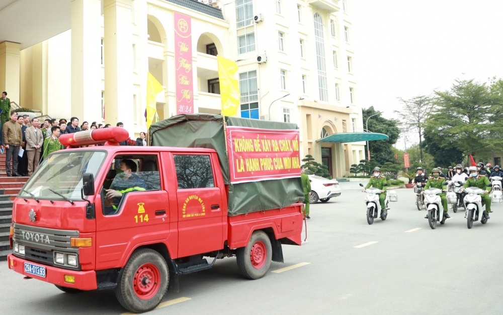 Công an huyện Mê Linh ra quân bảo đảm an ninh trật tự dịp Tết Nguyên đán