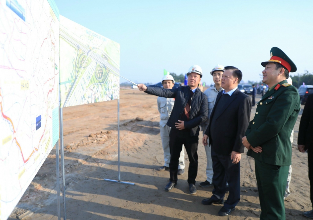 Huyện Mê Linh: 43 hộ dân nhận đất tái định cư dự án Vành đai 4