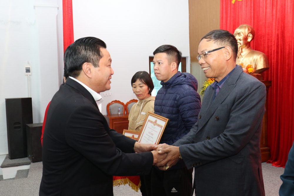 Cầu Hồng Hà – cây cầu của ý Đảng, lòng dân