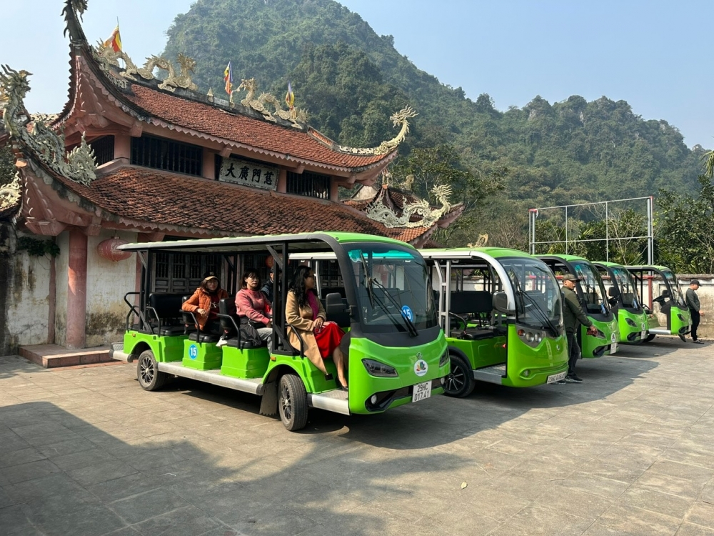 Bí thư Đảng ủy, Chủ tịch HĐND xã Hương Sơn Trần Đức Hải 