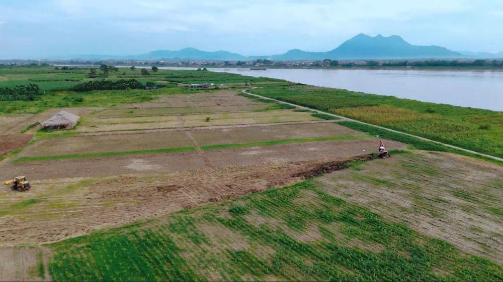 Khu vực bãi sông của xã Minh Châu