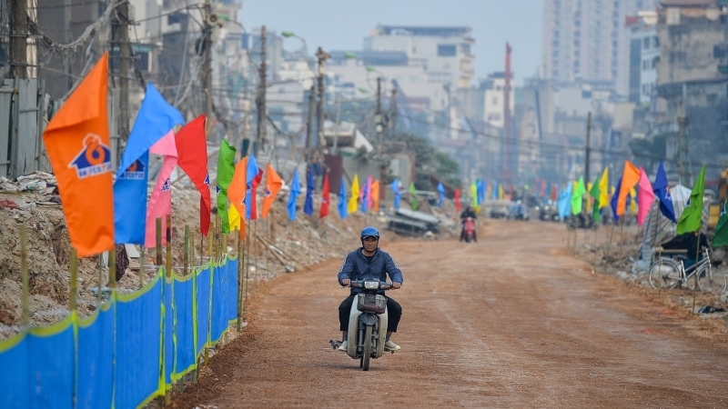 Toàn cảnh đường Vành đai 1 đoạn Hoàng Cầu – Voi Phục ngày thông tuyến kỹ thuật