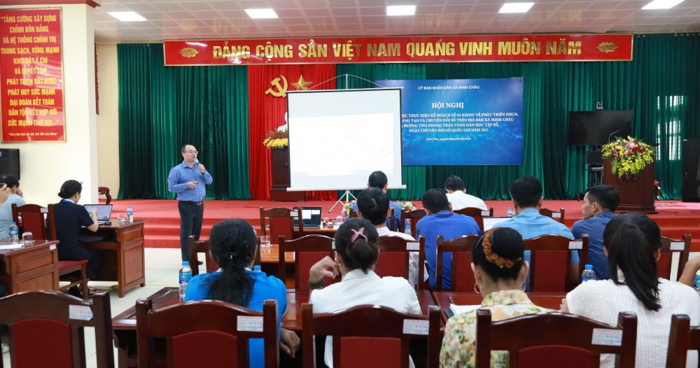 Xã Minh Châu tăng tốc chuyển đổi số từ nền tảng chính quyền 2 cấp