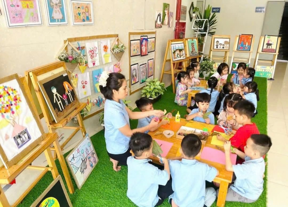 Sơn Tây rộn ràng khí thế thi đua chào mừng Đại hội XIV của Đảng