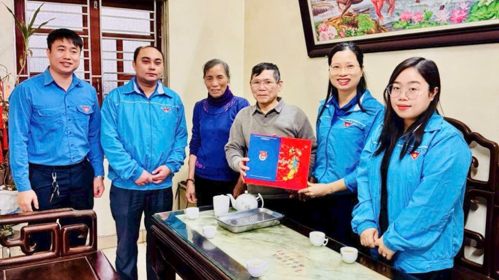 Tuổi trẻ Thượng Phúc viết tiếp bản hùng ca tri ân – chào mừng Đại hội XIV của Đảng