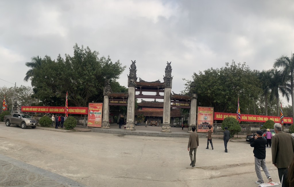Đền Trần tại Hưng Hà, Thái Bình được cho là tông miếu, cũng là nơi khởi phát của nhà Trần