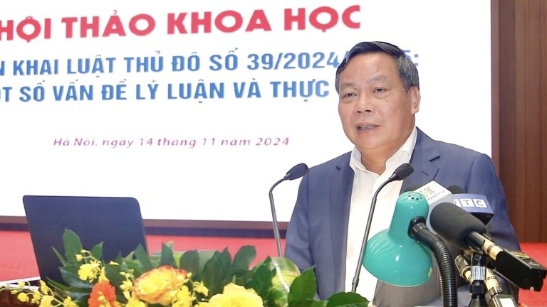 Hà Nội xây dựng hình ảnh người cán bộ giản dị, tận tụy