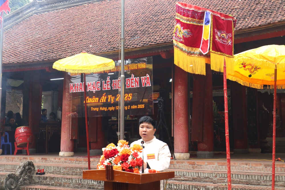 Đền Và mở hội Đền Và mở hội