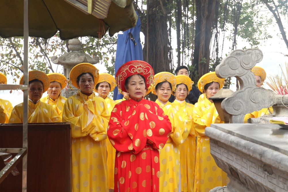 Đền Và mở hội Đền Và mở hội