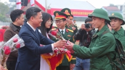 Sơn Tây rộn ràng trong ngày hội tòng quân