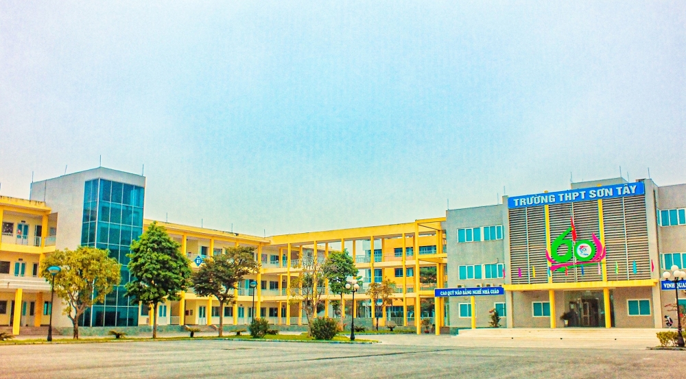 Trường THPT chuyên Sơn Tây có cơ sở vật chất khang trang, hiện đại