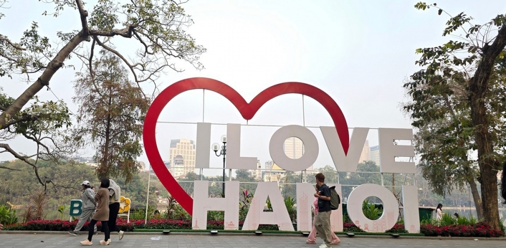 Không khí làm việc nghiêm túc sau Tết Không khí làm việc nghiêm túc sau Tết