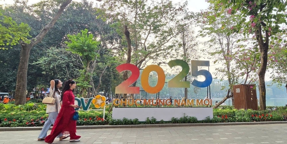 Không khí làm việc nghiêm túc sau Tết Không khí làm việc nghiêm túc sau Tết