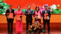 huyen me linh cong bo cac nhan su lanh dao sau tinh gon