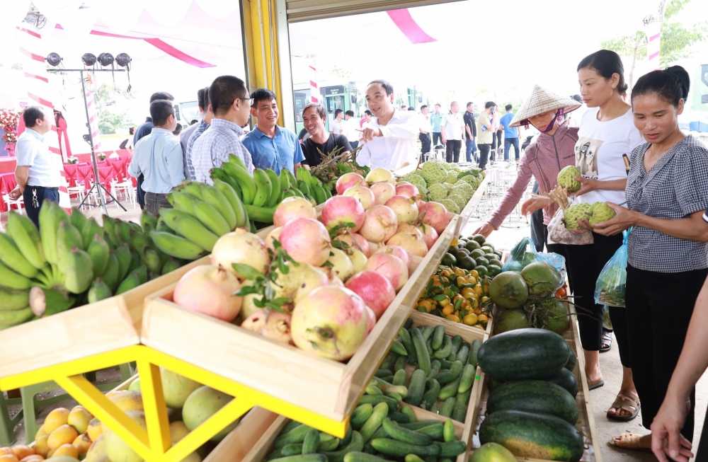 Nông sản sạch của Minh Châu cũng là điểm nhấn thu hút du khách