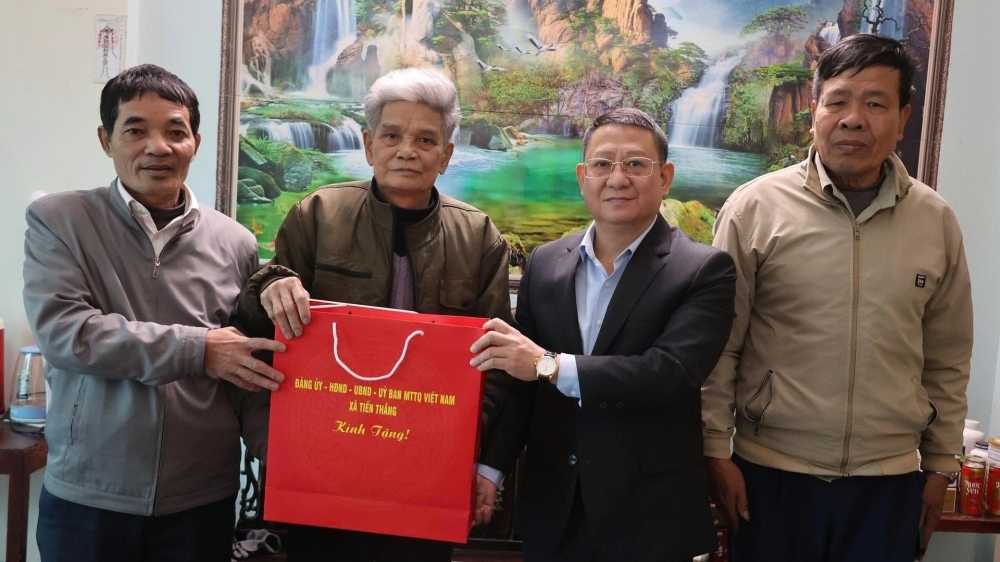 Từ nền tảng an sinh bền vững, dựng xây xã Tiến Thắng mạnh giàu