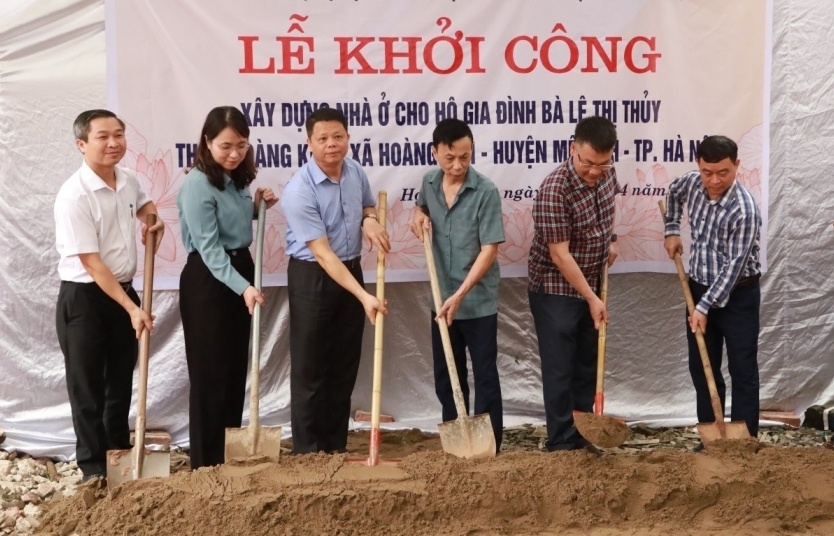 Huyện Mê Linh chi gần 3 tỷ đồng xây mới, sửa nhà cho hộ cận nghèo