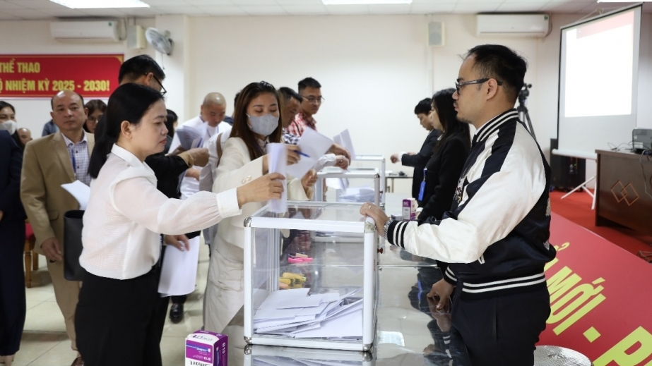 Huyện Mê Linh tổ chức nhiều phiên đấu giá đất, thu hàng trăm tỷ đồng