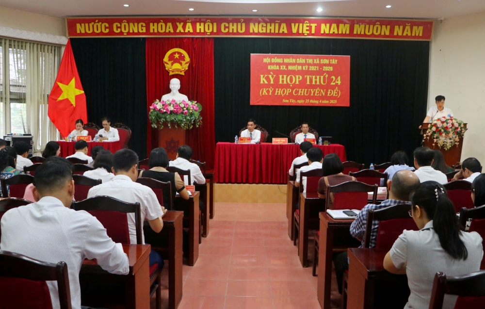 Quyết sách quan trọng tại kỳ họp lịch sử của Sơn Tây