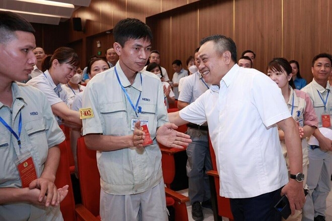Chủ tịch UBND thành phố Trần Sỹ Thanh: "Phấn đấu để đời sống người lao động an và yên"