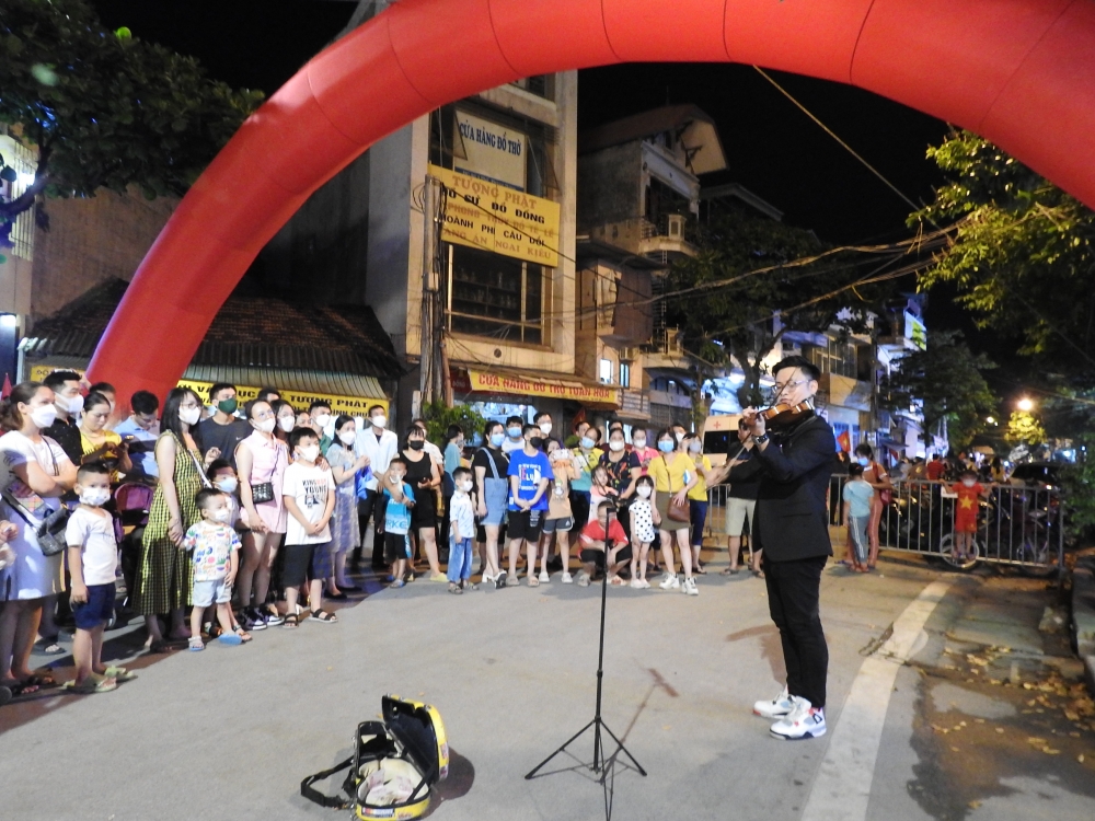 Ba "địa chỉ vàng" thắp sáng kinh tế đêm tại thị xã Sơn Tây