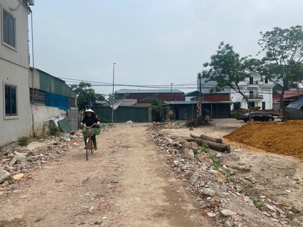 Quốc Oai "đau đầu" xử lý vi phạm