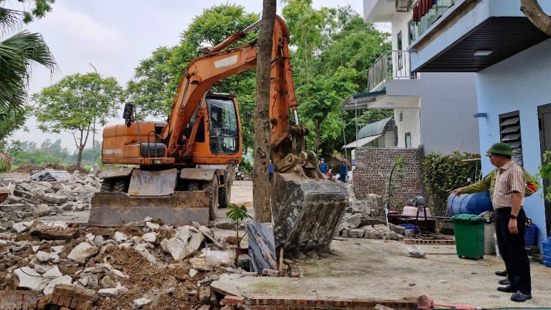 Tinh thần quyết liệt xử lý vi phạm tại huyện Quốc Oai