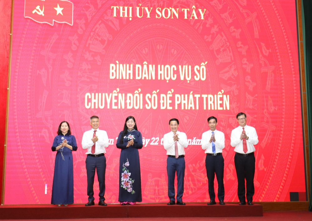 Sơn Tây phát động phong trào 