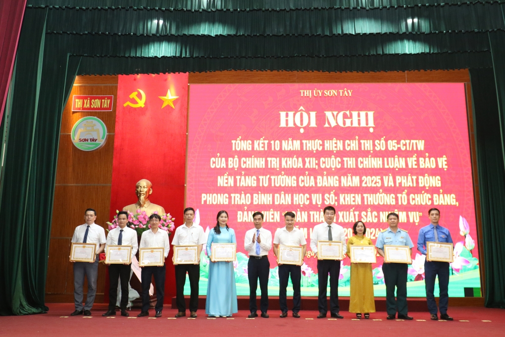 Sơn Tây phát động phong trào 