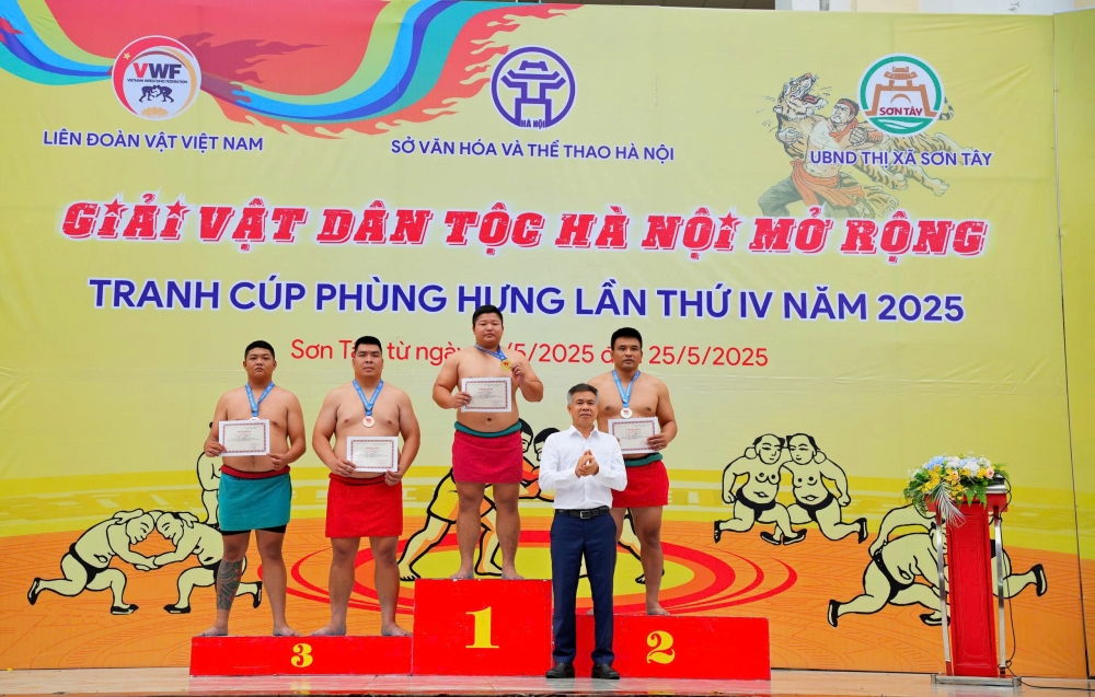 Đoàn Hà Nội Đoàn Hà Nội