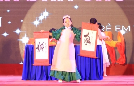 Rực rỡ lễ hội tỏa sáng Việt Nam tại Ngày hội thế giới tuổi thơ