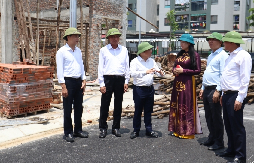 Chủ tịch Ủy ban MTTQ VN TP Hà Nội giám sát việc xây dựng tái định cư tại Mê Linh