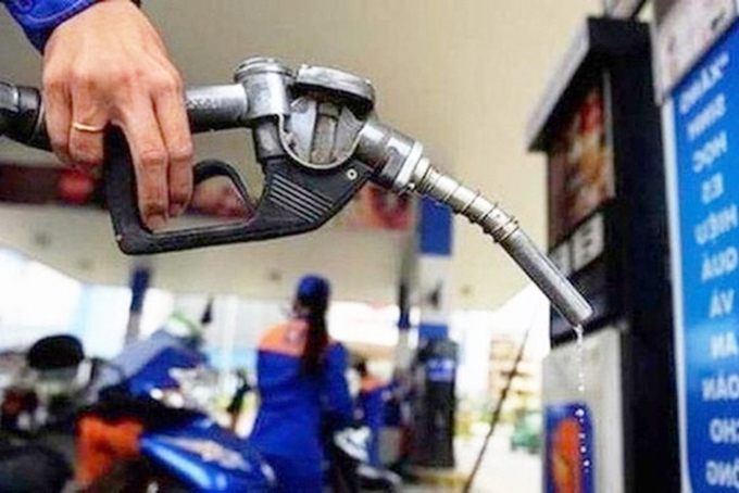 Giá xăng dầu giảm mạnh sau 5 kỳ tăng liên tiếp