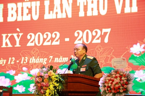 Đ/c Nguyễn Đức Mạnh – Chủ tịch Hội CCB huyện Mê Linh khóa VII phát biểu tại Đại hội 